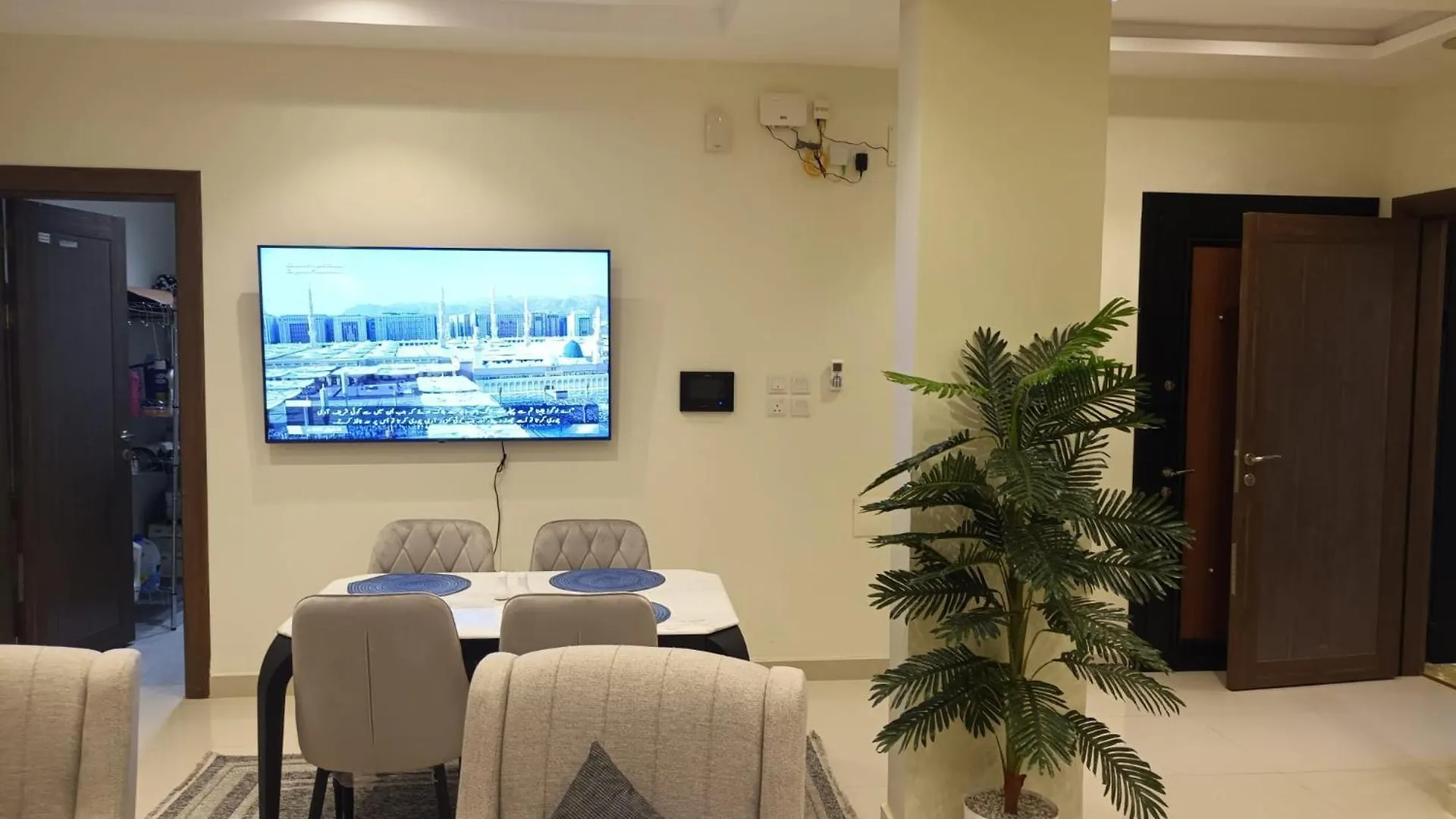 Hotel Alrawdah Premium 3 Bedroom Apartment