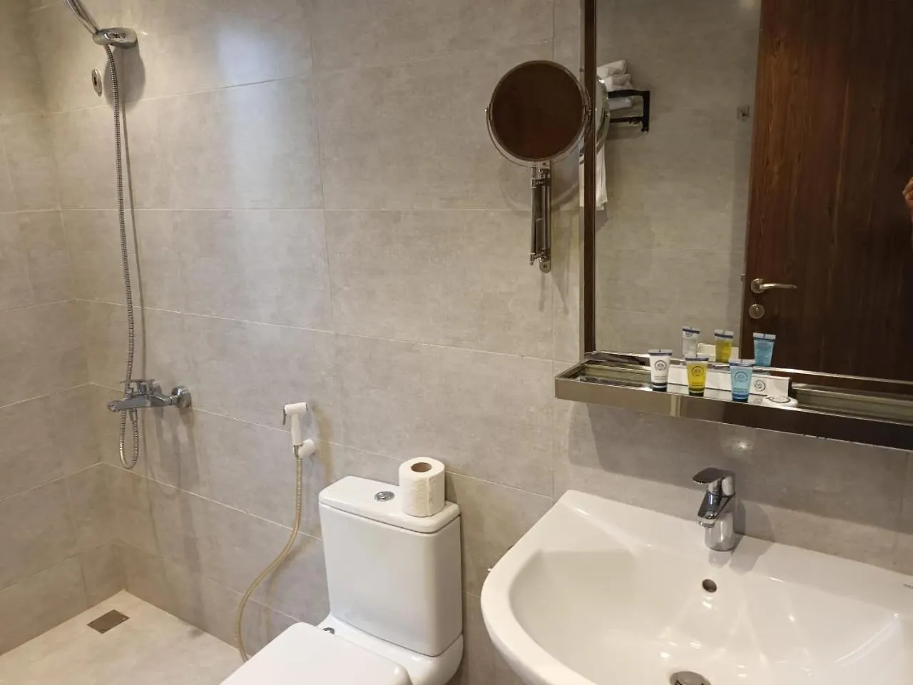 Alrawdah Premium 3 Bedroom Apartment 5*, Medina Saudi Arabia