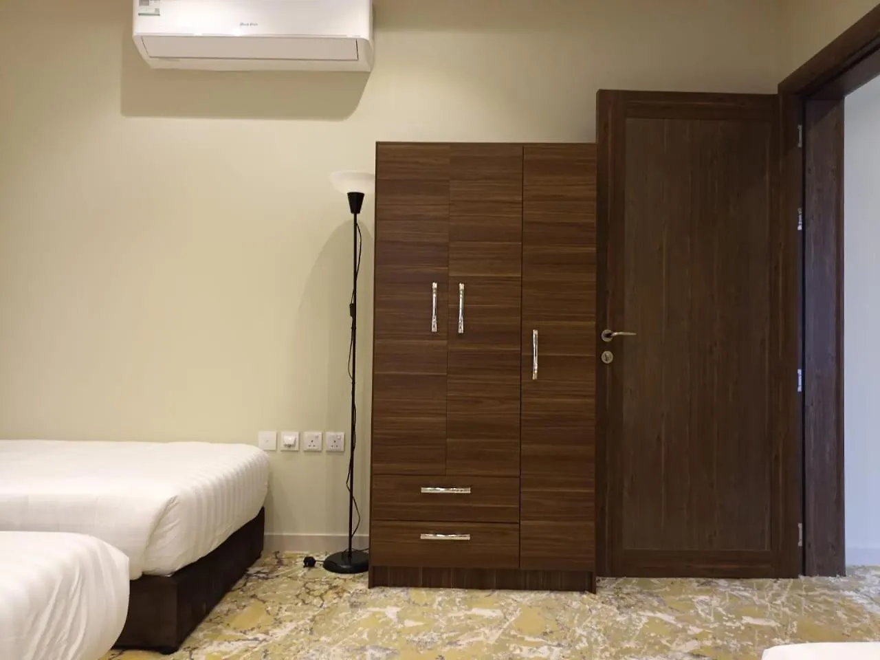 Alrawdah Premium 3 Bedroom Apartment