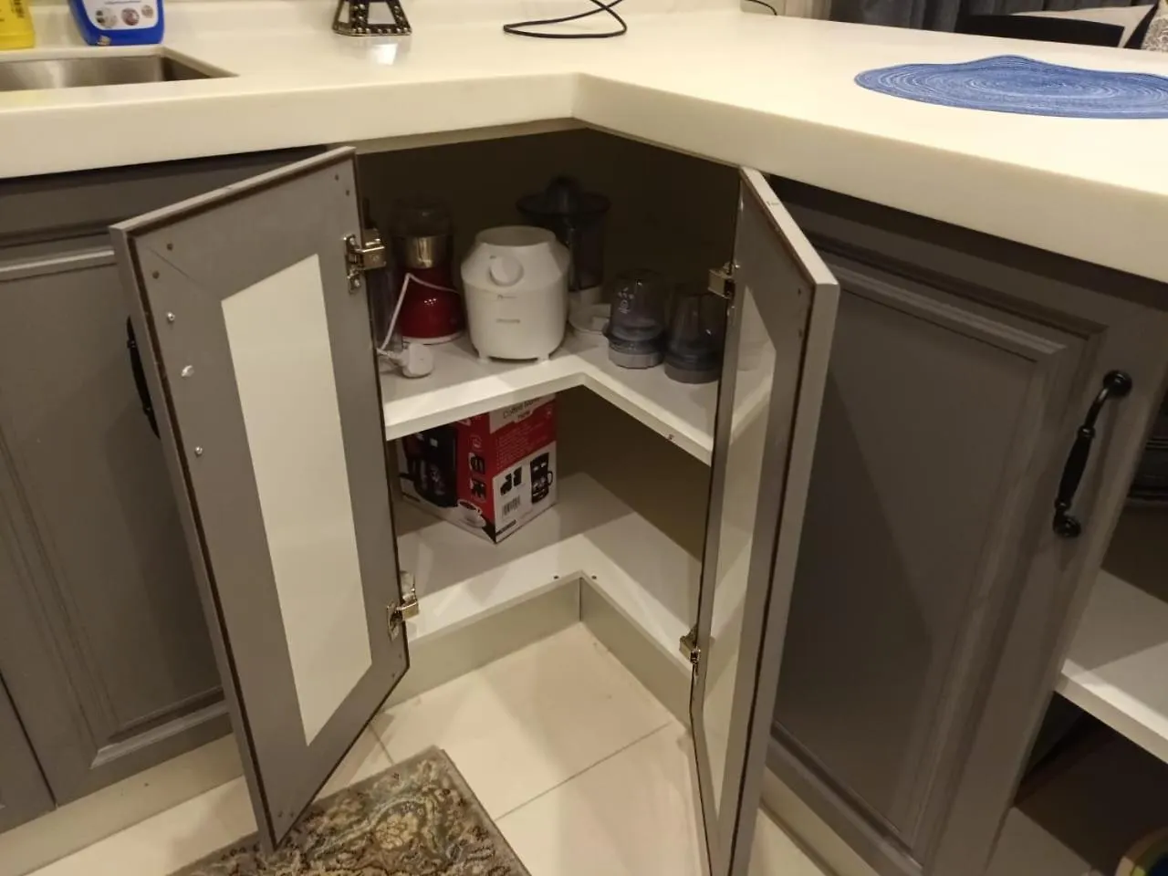 Alrawdah Premium 3 Bedroom Apartment Hotel